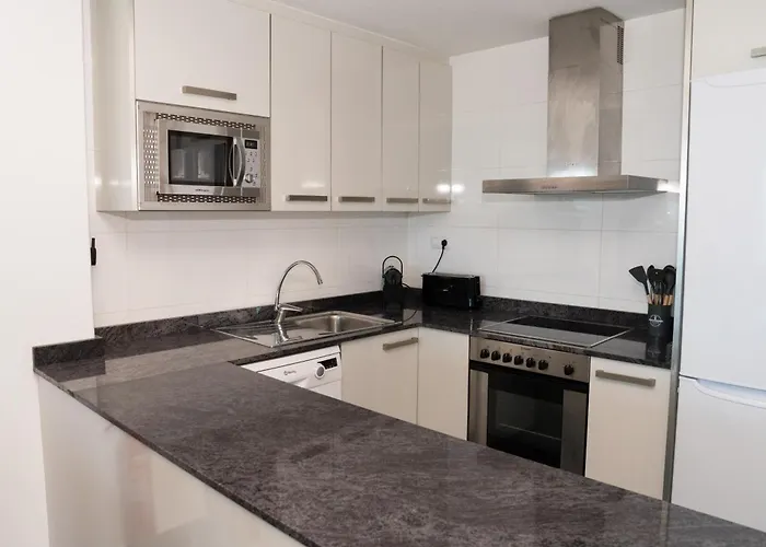 Veneziola Sunset 라망가델마르메노